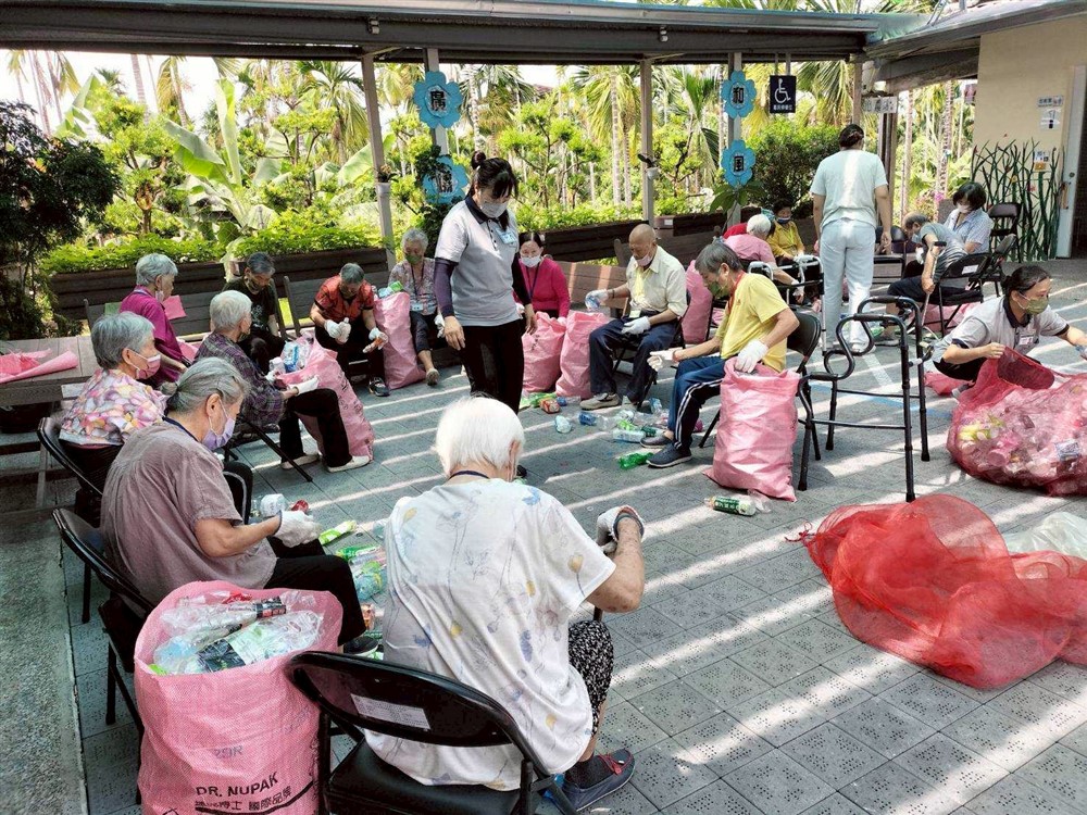 長者做環保重現生命力《志為護理》24卷5期